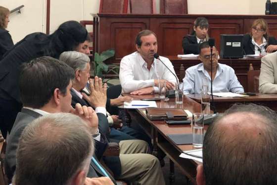 Aguas del Norte y el Ente Regulador de los Servicios Públicos se reunieron con concejales de la capital