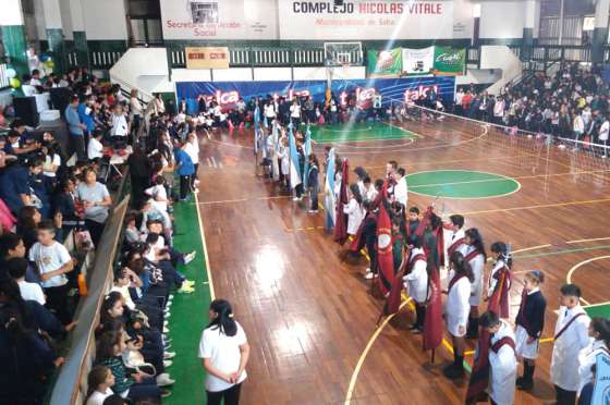Más de 1500 alumnos primarios participaron en un encuentro de actividad física