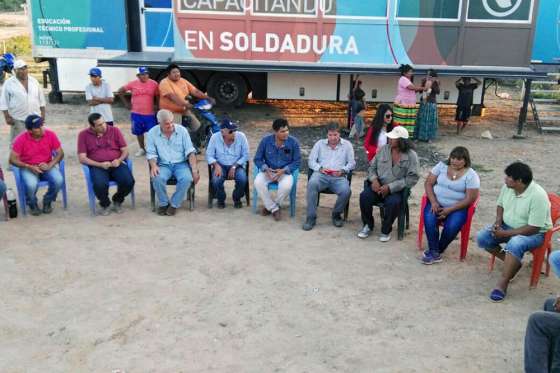 Funcionarios provinciales recorrieron las comunidades afectadas por la crecida del rio Pilcomayo