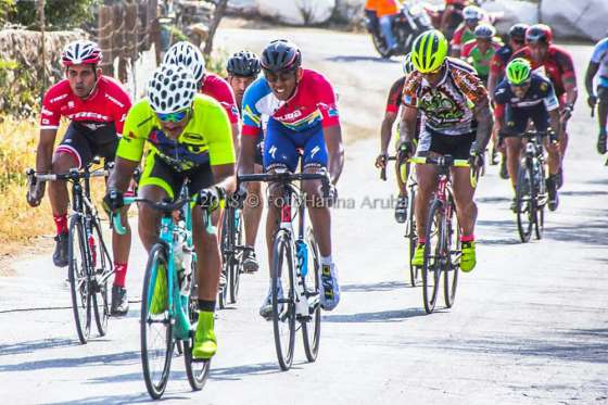 El seleccionado de ciclismo de Aruba entrenará en Salta
