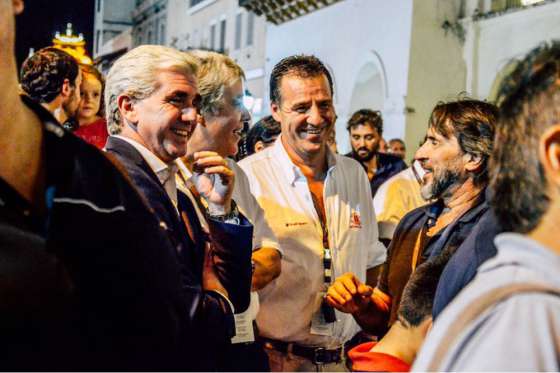 ​En la plaza 9 de Julio se realizó la inauguración de la Gran Carrera​