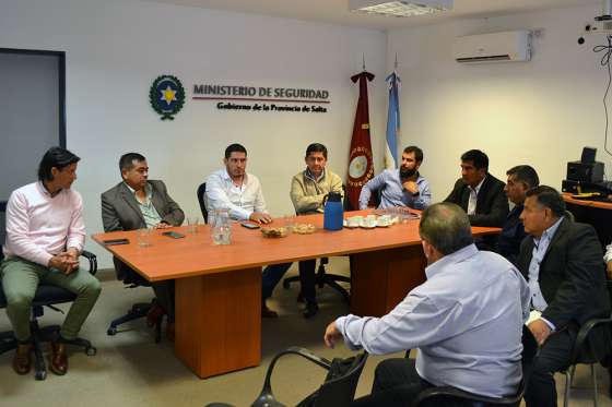 Analizarán cambios en las medidas de restricción en los partidos de fútbol