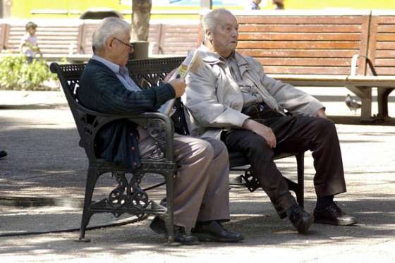 Cómo cuidar la salud de los adultos mayores en época invernal
