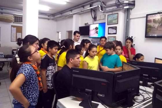 Niños scouts del grupo Zenta de Orán visitaron el 9-1-1