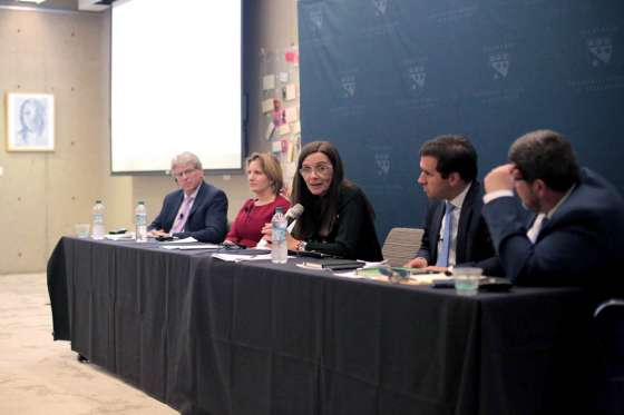 “Para la transformación del sistema educativo es imprescindible la  formación de directivos”