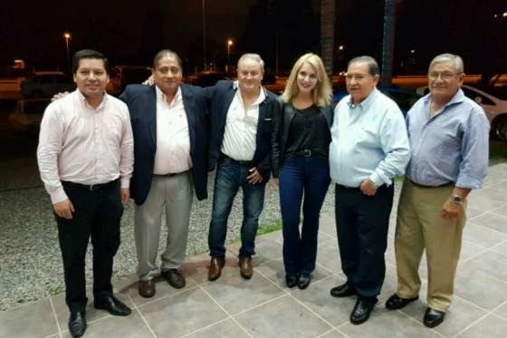 La ministra Bibini compartió una cena junto a trabajadores de obras sanitarias de la provincia