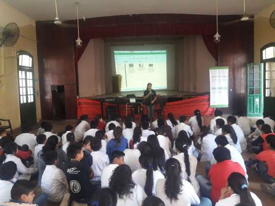 Más de 1.300 estudiantes aprendieron sobre prevención de adicciones en Orán