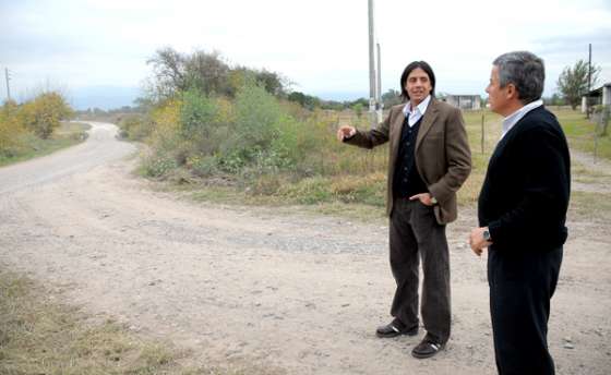 Analizan obras de pavimentación en ruta de Rosario de Lerma