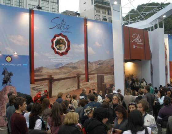 La Provincia estuvo presente en el Paseo del Bicentenario en Capital Federal