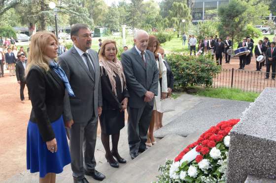 El Vicegobernador encabezó el acto en conmemoración de la independencia del Paraguay