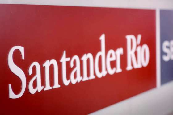 Banco Santander Río no respetó tiempos de espera y fue sancionado