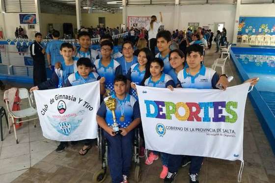Distinguirán al seleccionado salteño de natación adaptada que fue campeón argentino por equipos