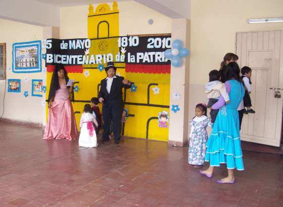 Festejos por el Bicentenario en el correccional de mujeres