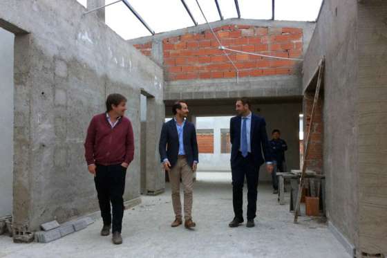 Funcionarios provinciales y nacionales supervisaron obras educativas del departamento Capital