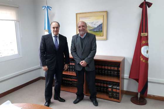 Convenio de colaboración entre Salud Pública y el Ministerio Público Fiscal