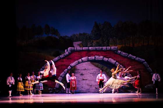 Inés Rivero Hidalgo al frente del Ballet Clásico de la Provincia