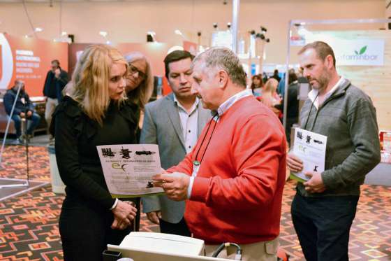 La ministra Bibini recorrió la feria Fithep NOA que se realizó en Salta