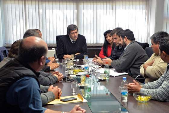 Luego de la reunión con Provincia transportistas levantan el corte en la ruta 9/34