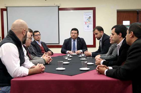 Brindarán apoyo financiero y capacitación a pequeños productores de Rivadavia Banda Sur