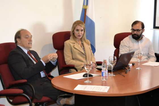 Expertos determinan niveles guía de calidad de suelos