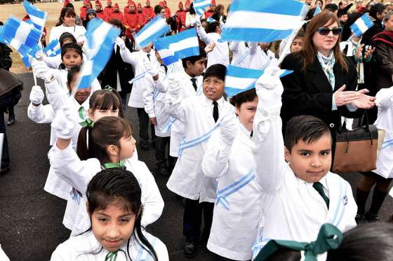 En el Día de la Bandera, alumnos de cuarto grado prometerán lealtad a la enseña patria