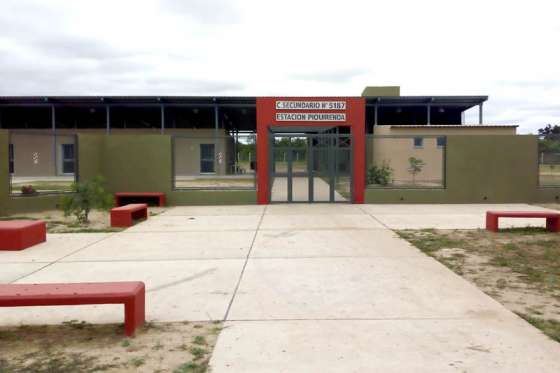 La obra para el secundario N°5187 de Estación Piquirenda está en la etapa final
