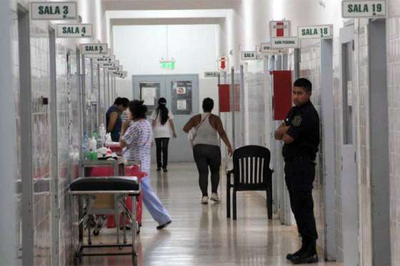 El hospital San Bernardo adopta nuevas medidas de bioseguridad en el sector de internaciones