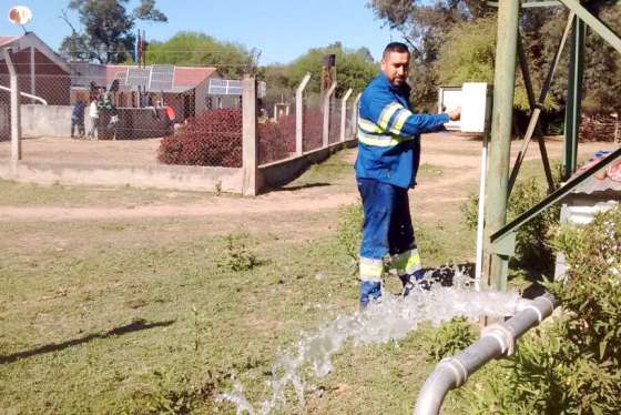 Aguas del Norte brindó asistencia técnica en parajes de Santa Victoria Este
