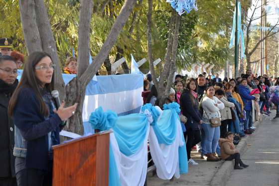 La escuela Nicolás Avellaneda realizó un desfile por el Día de la Independencia Nacional