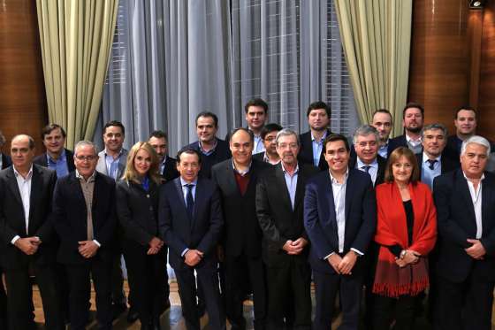 Ministros de la producción analizaron políticas de competitividad