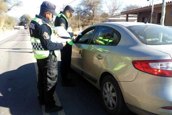 Seguridad Vial controló más de 15 mil vehículos durante el fin de semana largo