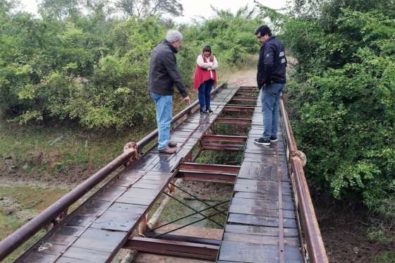 Se refaccionará el puente de Agua Linda en la comunidad Media Luna de Embarcación