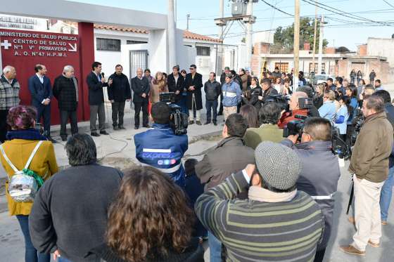 Urtubey inauguró las obras de ampliación del centro de salud de Villa Primavera