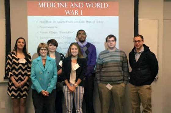 El Ministerio de Educación gestiona becas internacionales  para docentes y alumnos salteños