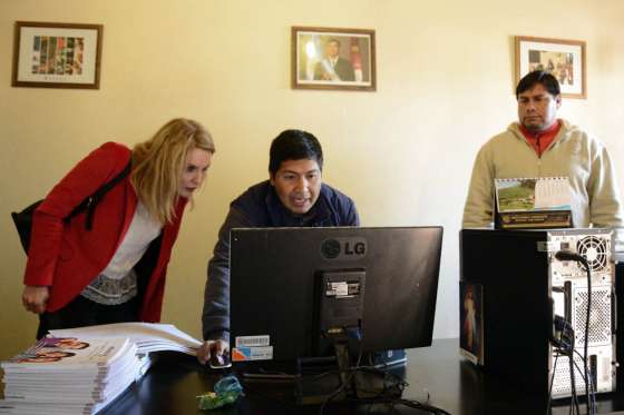 La ministra Bibini visitó la Delegación de Trabajo y el Centro de Emprendedores Regionales de Cafayate