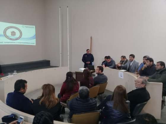 El trabajo en seguridad de la Provincia fue expuesto ante concejales y funcionarios de Rosario de la Frontera