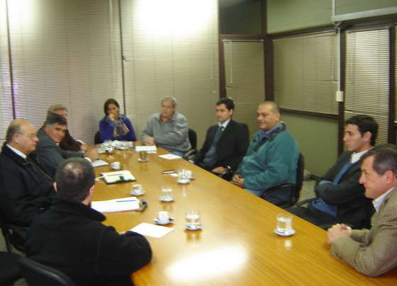 Estudian alternativas para proveer energía a emprendimientos mineros en la Puna