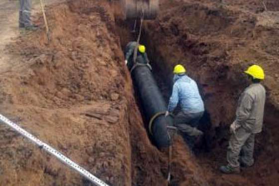 Avanza una importante obra de agua en el departamento San Martín