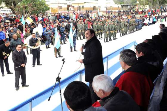 Isa inauguró obras y acompañó al pueblo de Isla de Cañas en su fiesta patronal