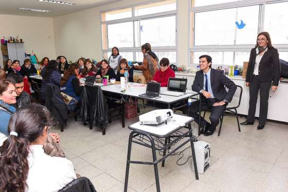 El gobernador Urtubey compartió con docentes de El Huaico el trabajo de la jornada pedagógica