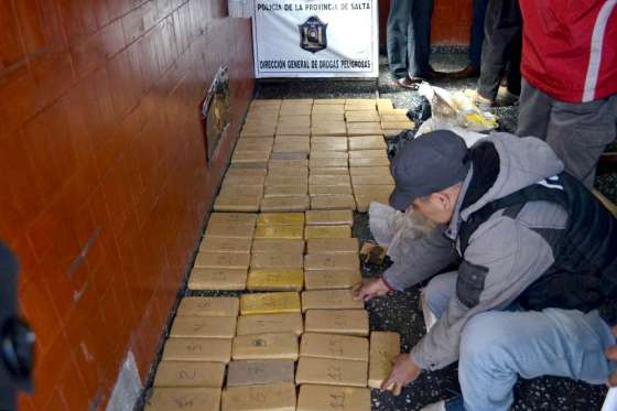 Intensa lucha contra el narcotráfico: en menos de un mes se decomisaron más de 110 kilos de droga