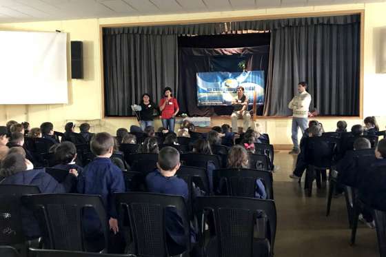 Recursos Hídricos presentó la obra “Pedrito de los Ríos y el río” a alumnos del colegio Belgrano