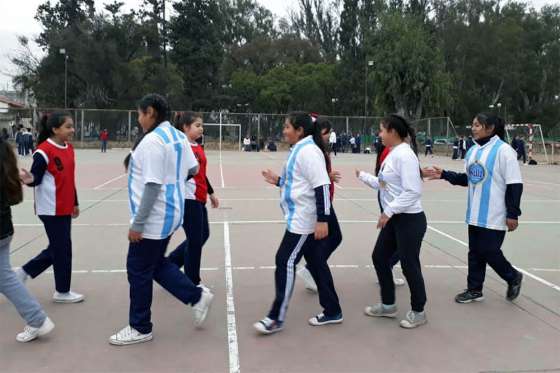 Comenzó la segunda etapa de los juegos Inter escolares Miguel Ragone