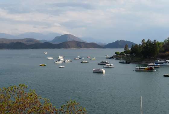 Rige la veda de pesca en tres diques