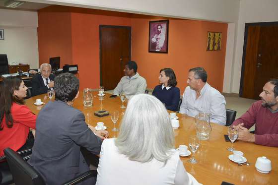 El análisis ante una posible reforma constitucional continuó con partidos políticos