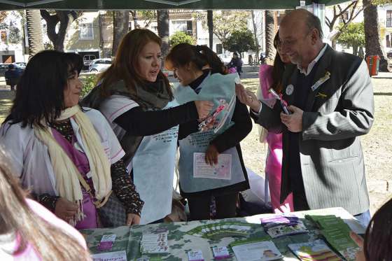 Importante convocatoria en plaza Güemes para promover la lactancia materna