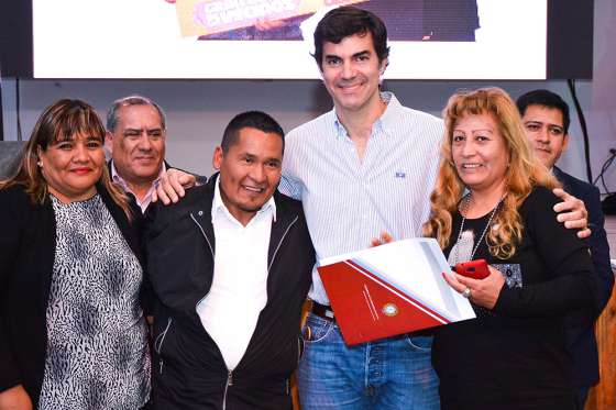 Más de 16 mil familias salteñas recibieron las escrituras de sus terrenos