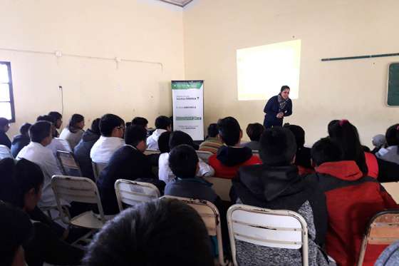 Chicos de séptimo grado aprendieron sobre el perjuicio de las adicciones