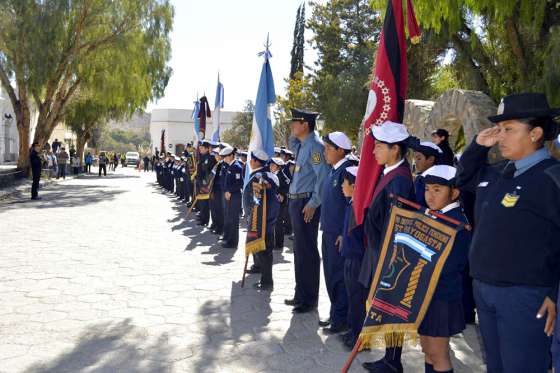 El cuerpo infantil de Cachi celebró su 20° aniversario