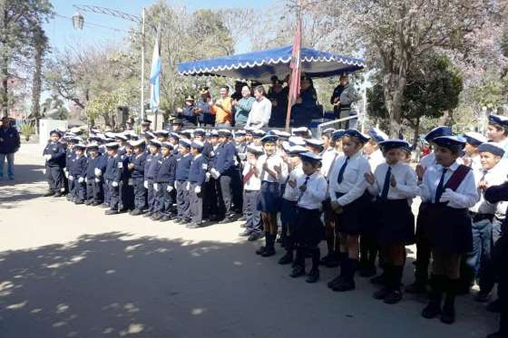 Embarcación celebró el aniversario de sus cuerpos infantiles